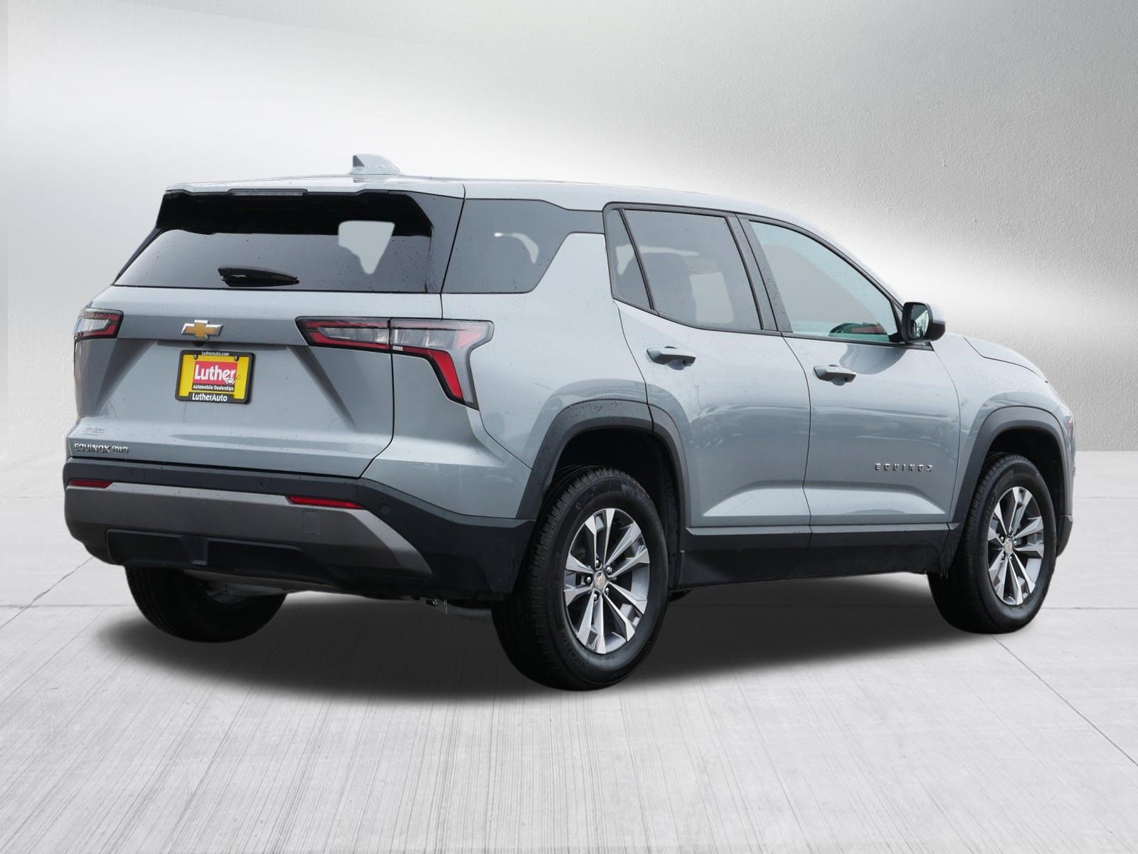 Used 2025 Chevrolet Equinox LT image 7