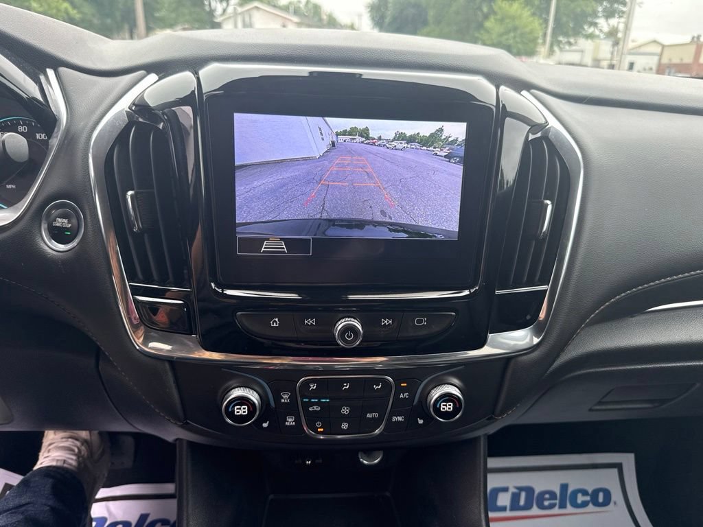 Used 2021 Chevrolet Traverse LT AWD/4WD image 28