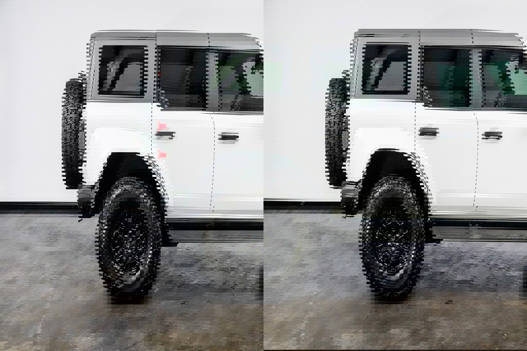 Used 2024 Ford Bronco Raptor w/ Interior Carbon Fiber Pack 6 image 22