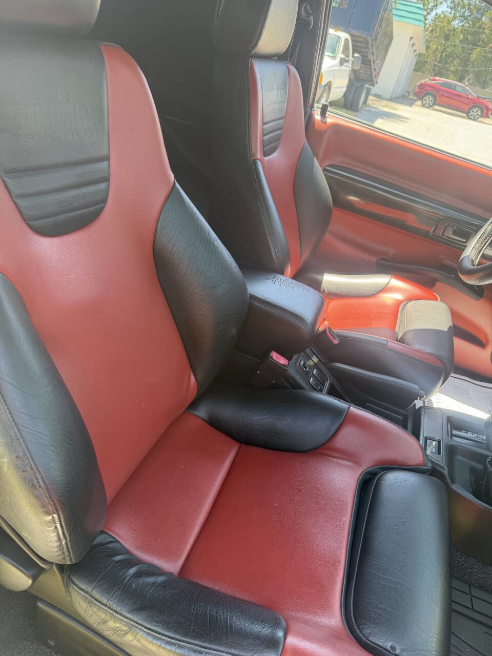 Used 1999 Isuzu VehiCROSS AWD/4WD image 10
