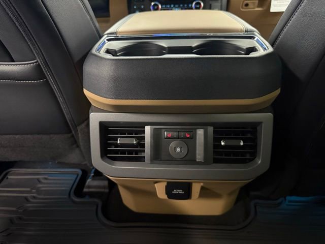 New 2026 Ford F250 Lariat w/ Chrome Package image 17
