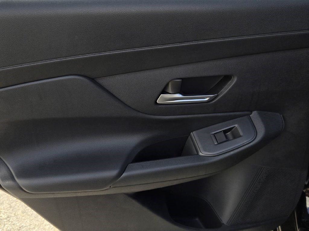 New 2027 Nissan Sentra SV w/ Floor Mat Package FWD image 9