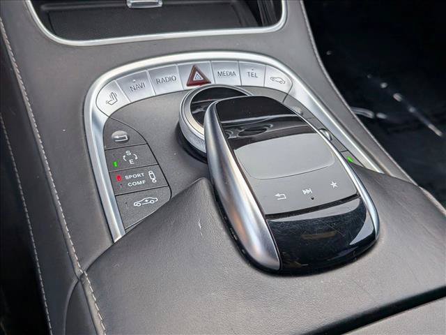 Used 2017 Mercedes-Benz S 550 Sedan image 14