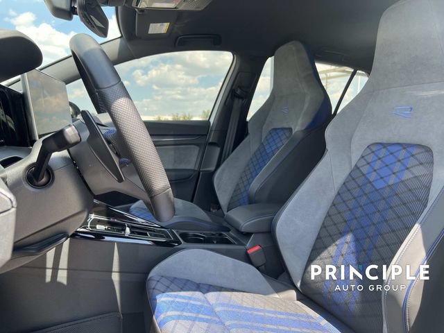 Used 2026 Volkswagen Golf w/ Euro Style Package AWD/4WD image 16