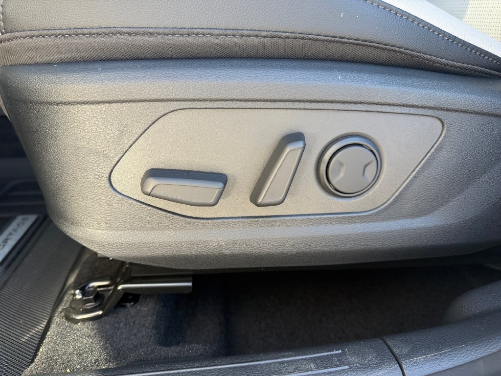 New 2026 Kia Sportage EX AWD/4WD image 16