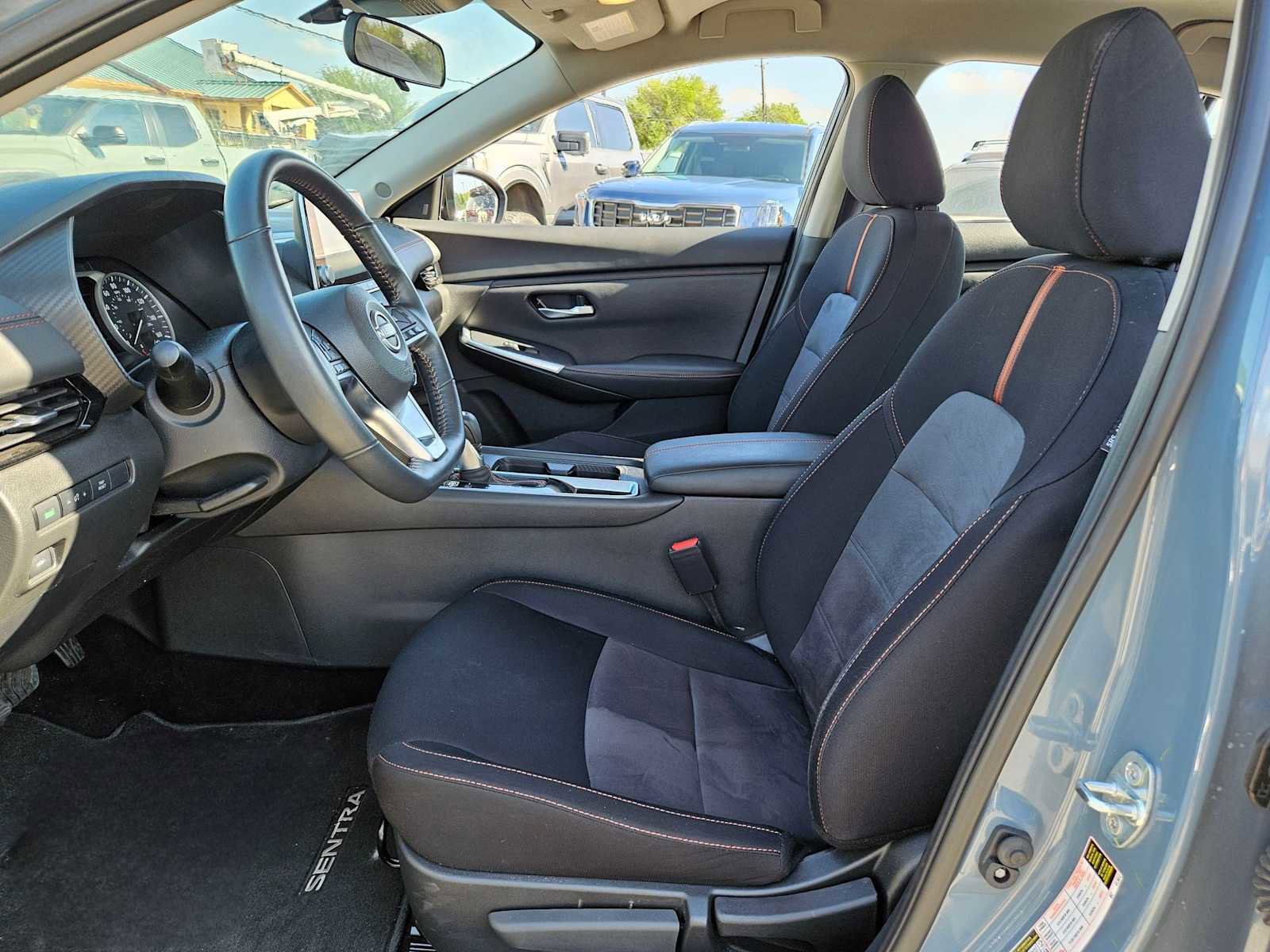 Used 2024 Nissan Sentra SR FWD image 15