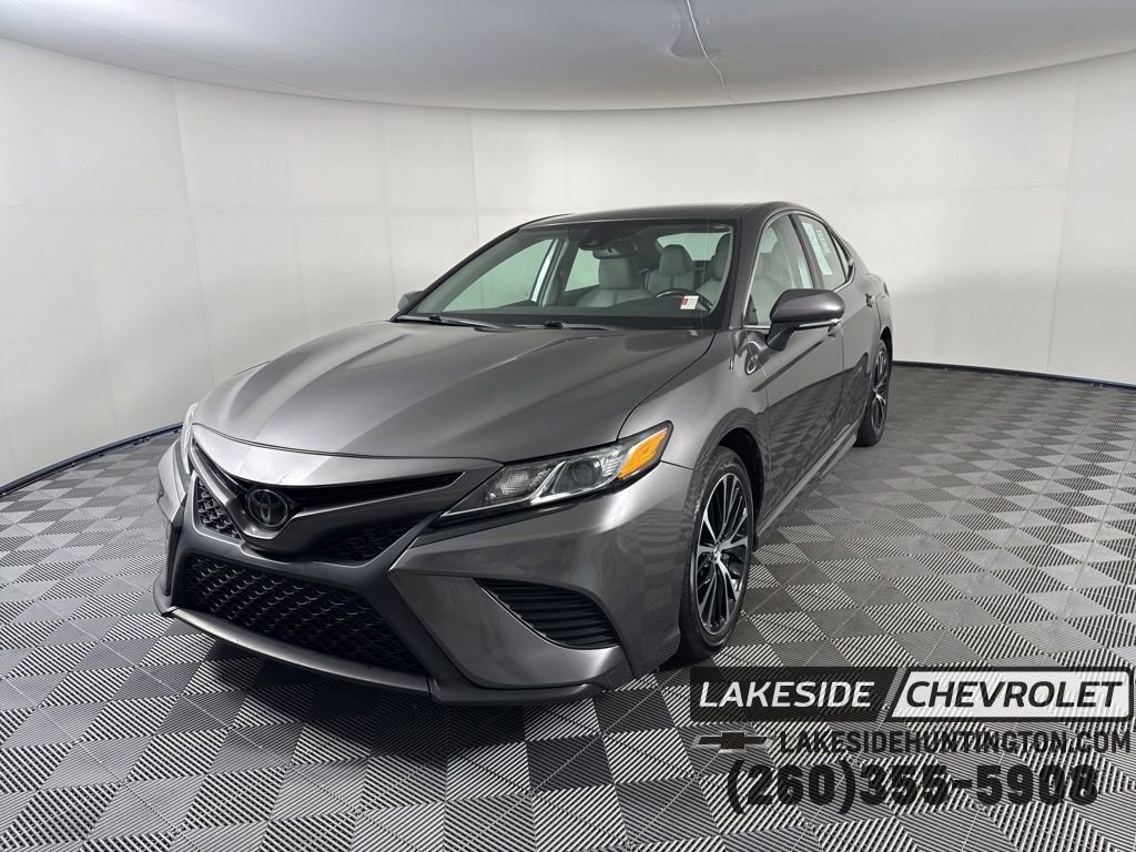 Used 2020 Toyota Camry SE w/ Convenience Package