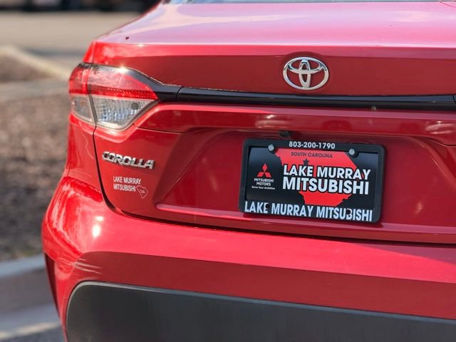 Used 2020 Toyota Corolla LE FWD image 12