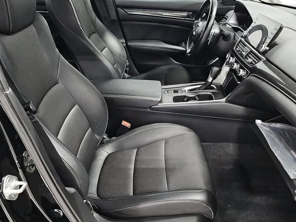 Used 2021 Honda Accord Sport image 13