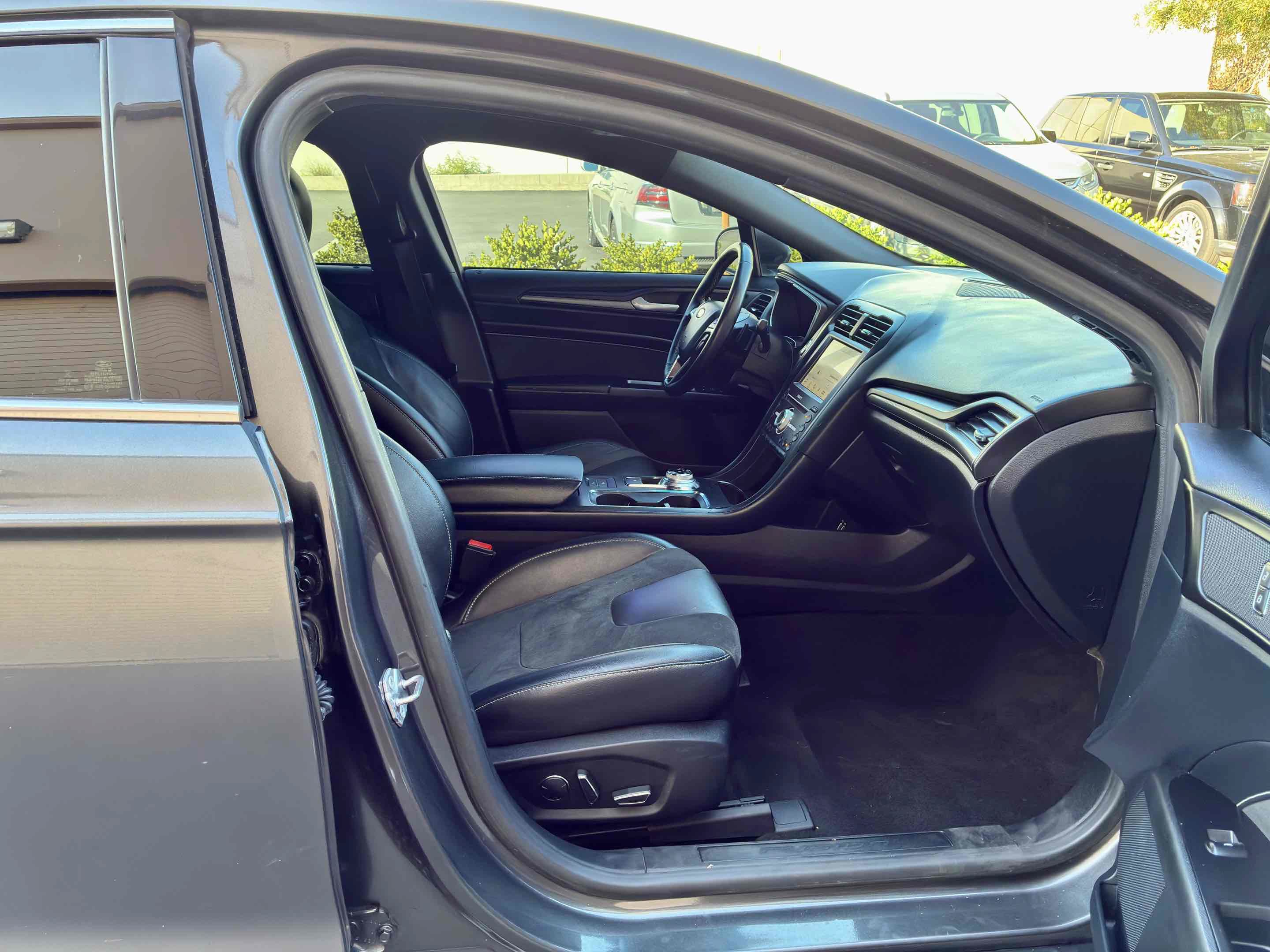 Used 2019 Ford Fusion Sport AWD/4WD image 45