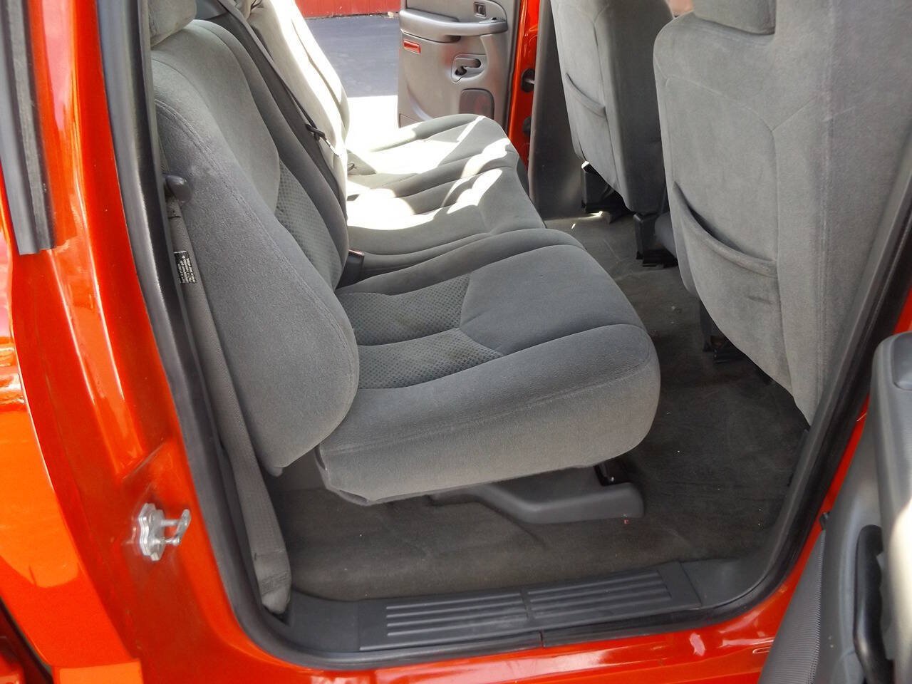Used 2006 Chevrolet Silverado 1500 LS AWD/4WD image 23