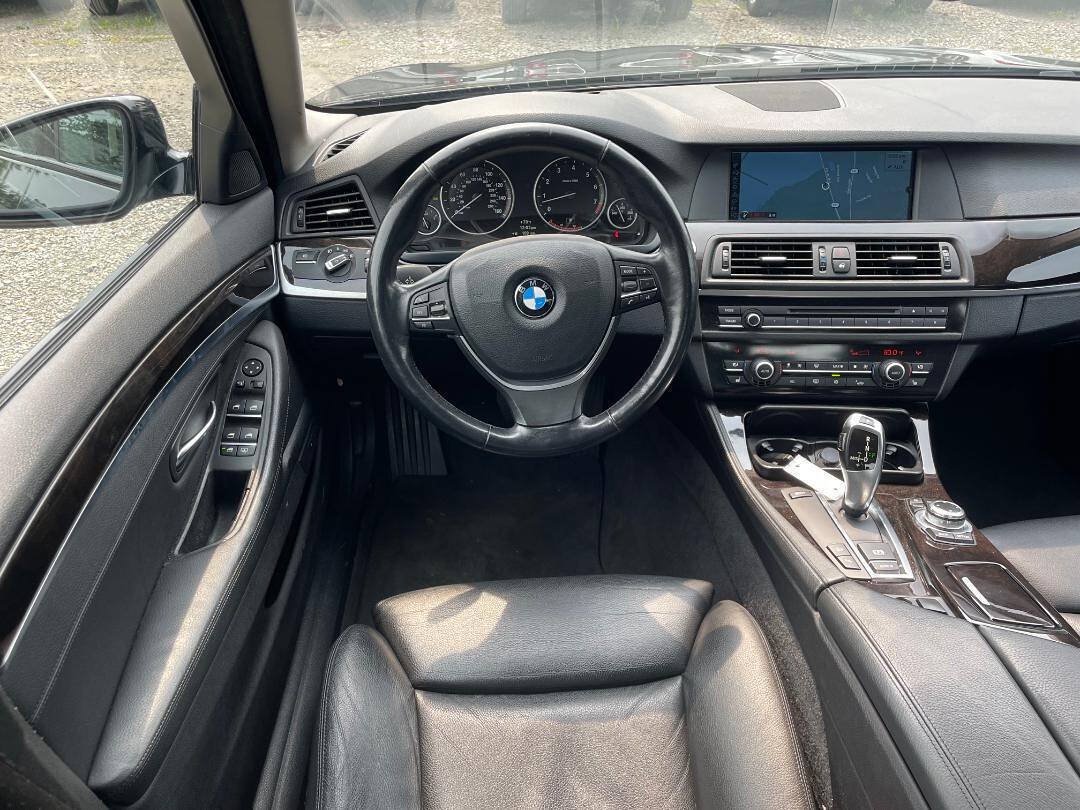 Used 2011 BMW 535i xDrive Sedan AWD/4WD image 14