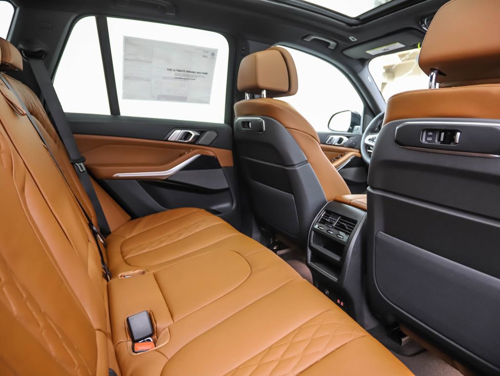 New 2026 BMW X5 xDrive40i w/ M Sport Package image 25