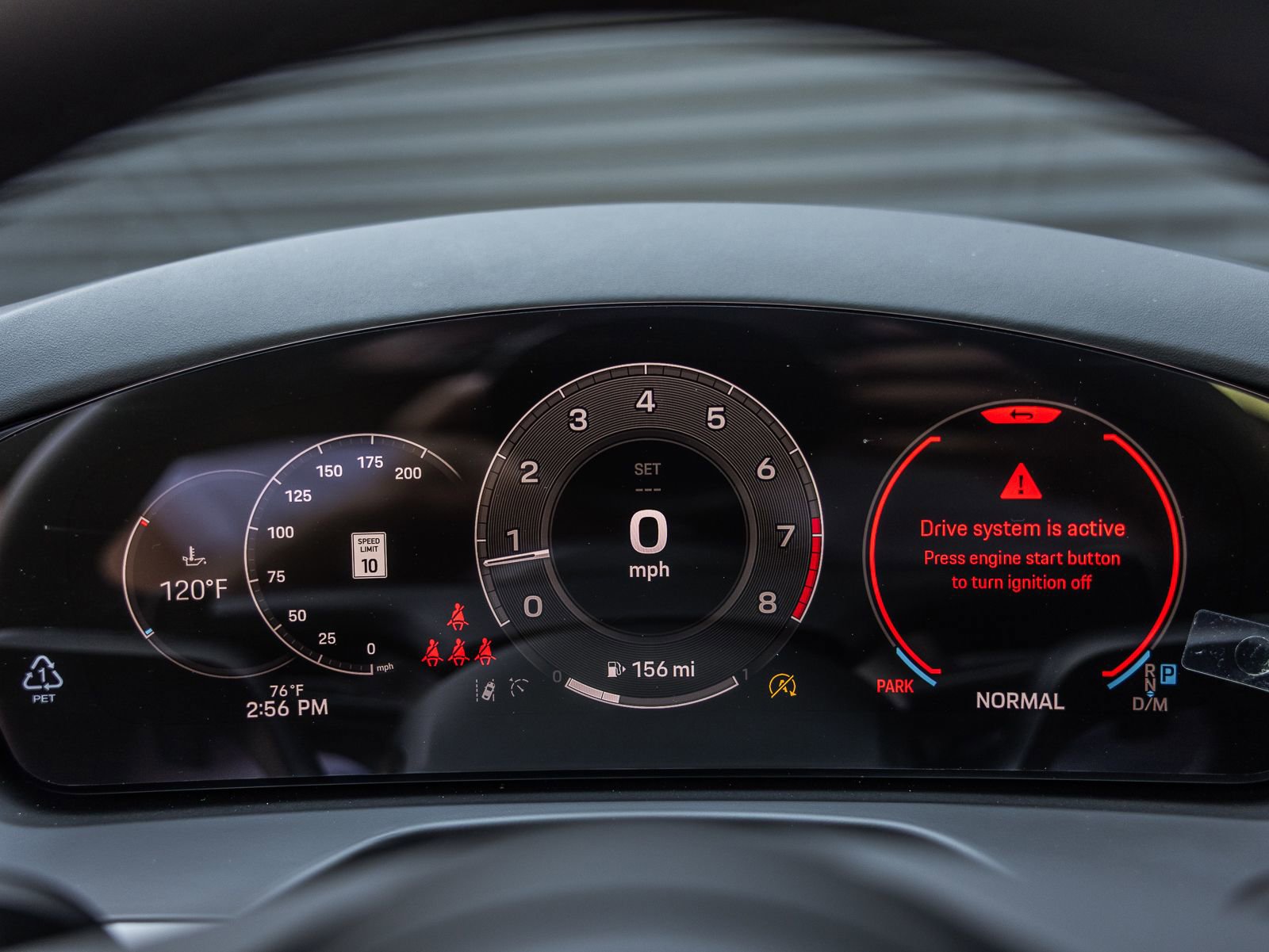 Certified 2025 Porsche Panamera 4 image 18