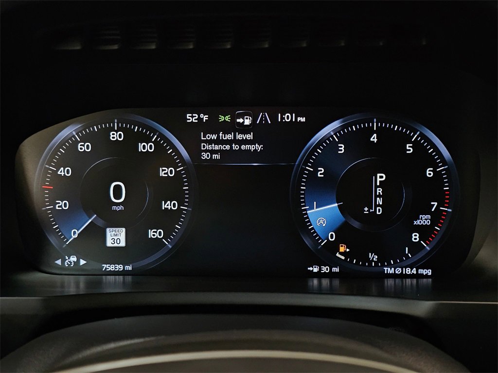 Used 2019 Volvo XC90 T6 Momentum w/ Protection Package image 28