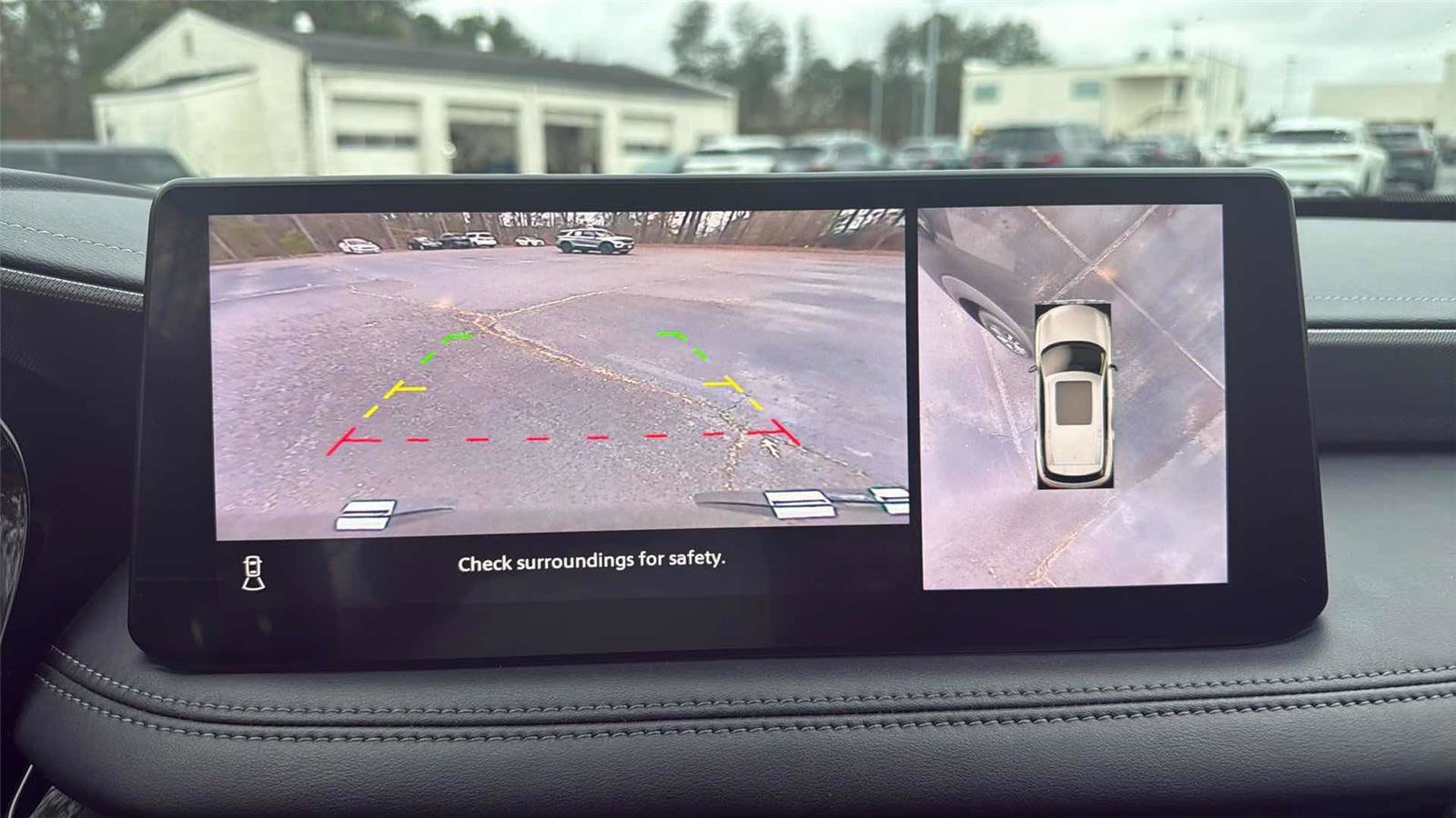 Certified 2025 INFINITI QX60 Luxe image 21