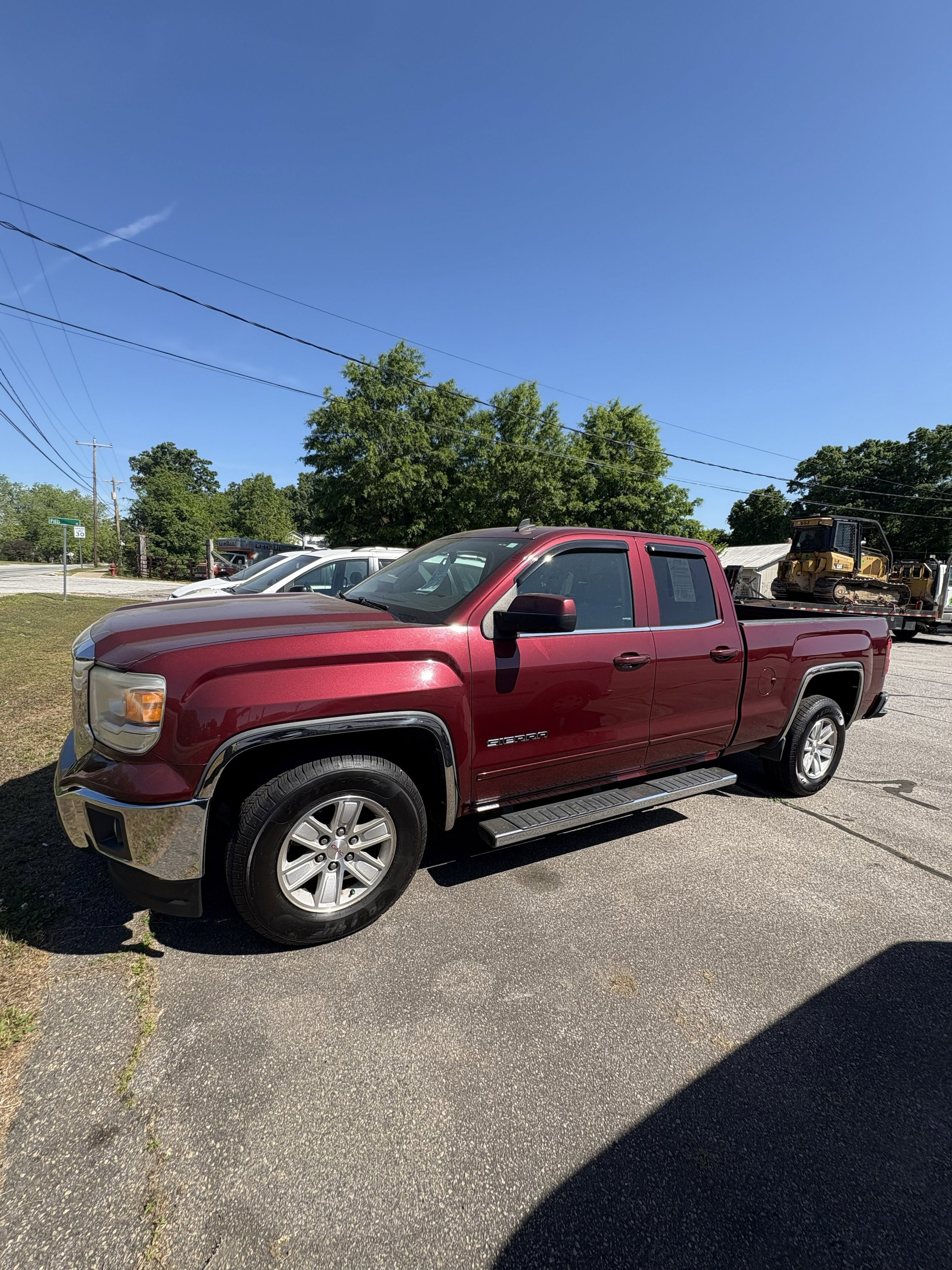 Used 2014 GMC Sierra 1500 SLE w/ SLE Value Package RWD image 2