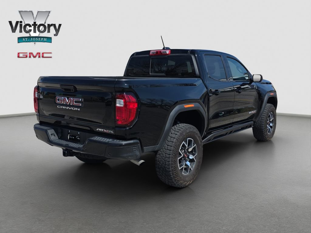 Used 2024 GMC Canyon AT4X AWD/4WD image 17