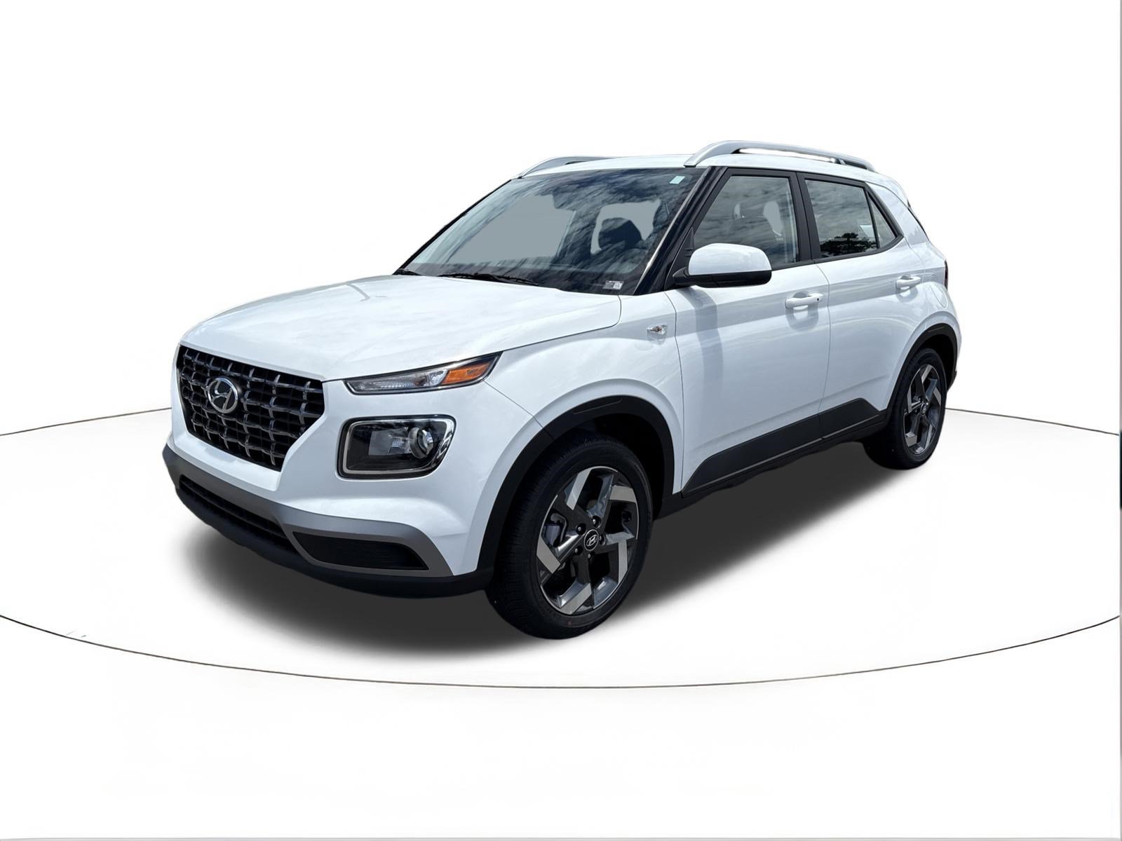 New 2026 Hyundai Venue SEL FWD image 7