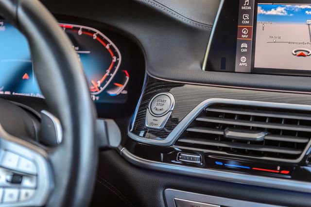 Used 2020 BMW 740i xDrive w/ M Sport Package image 32