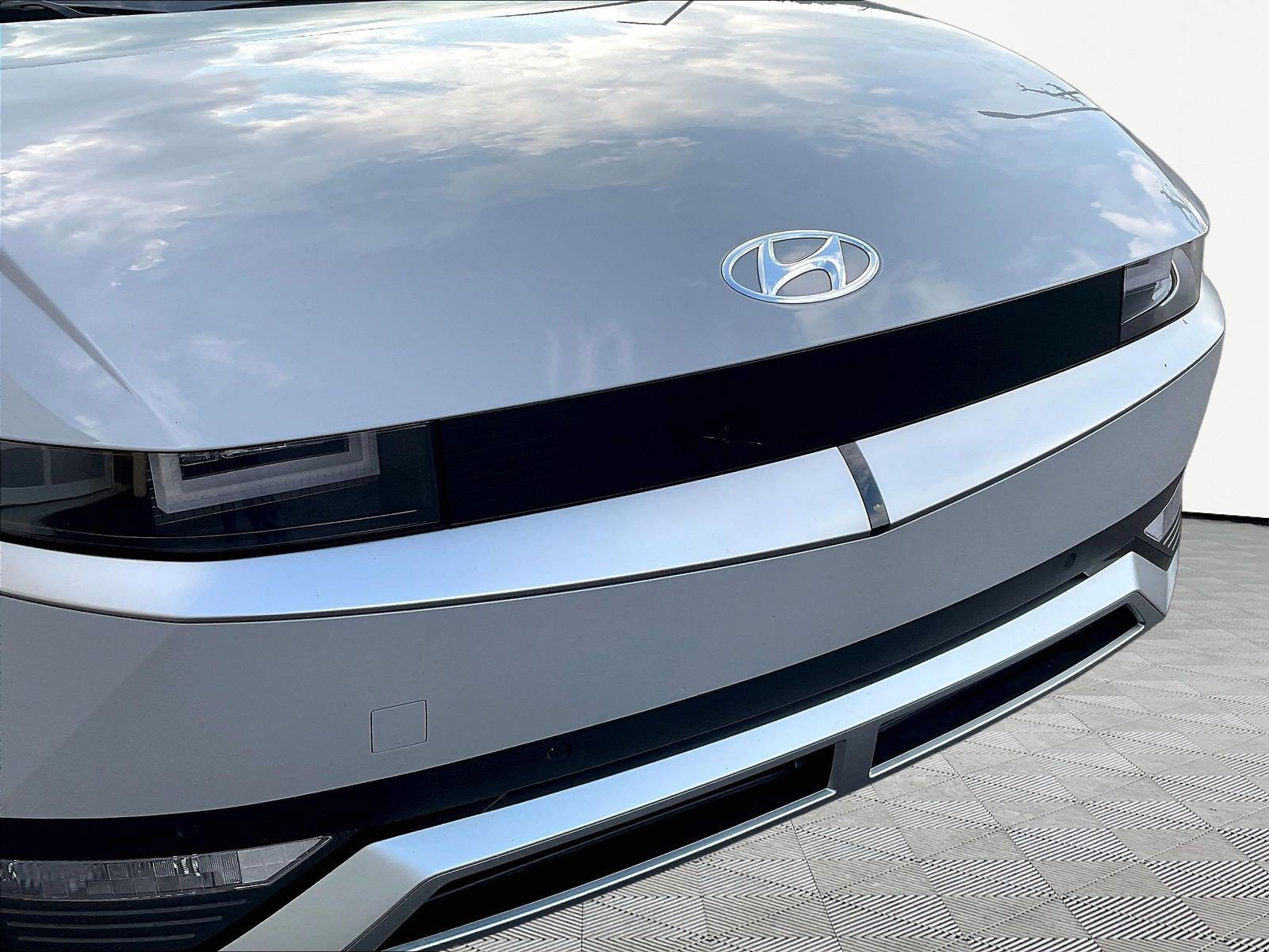 Used 2024 Hyundai Ioniq 5 SEL RWD image 32