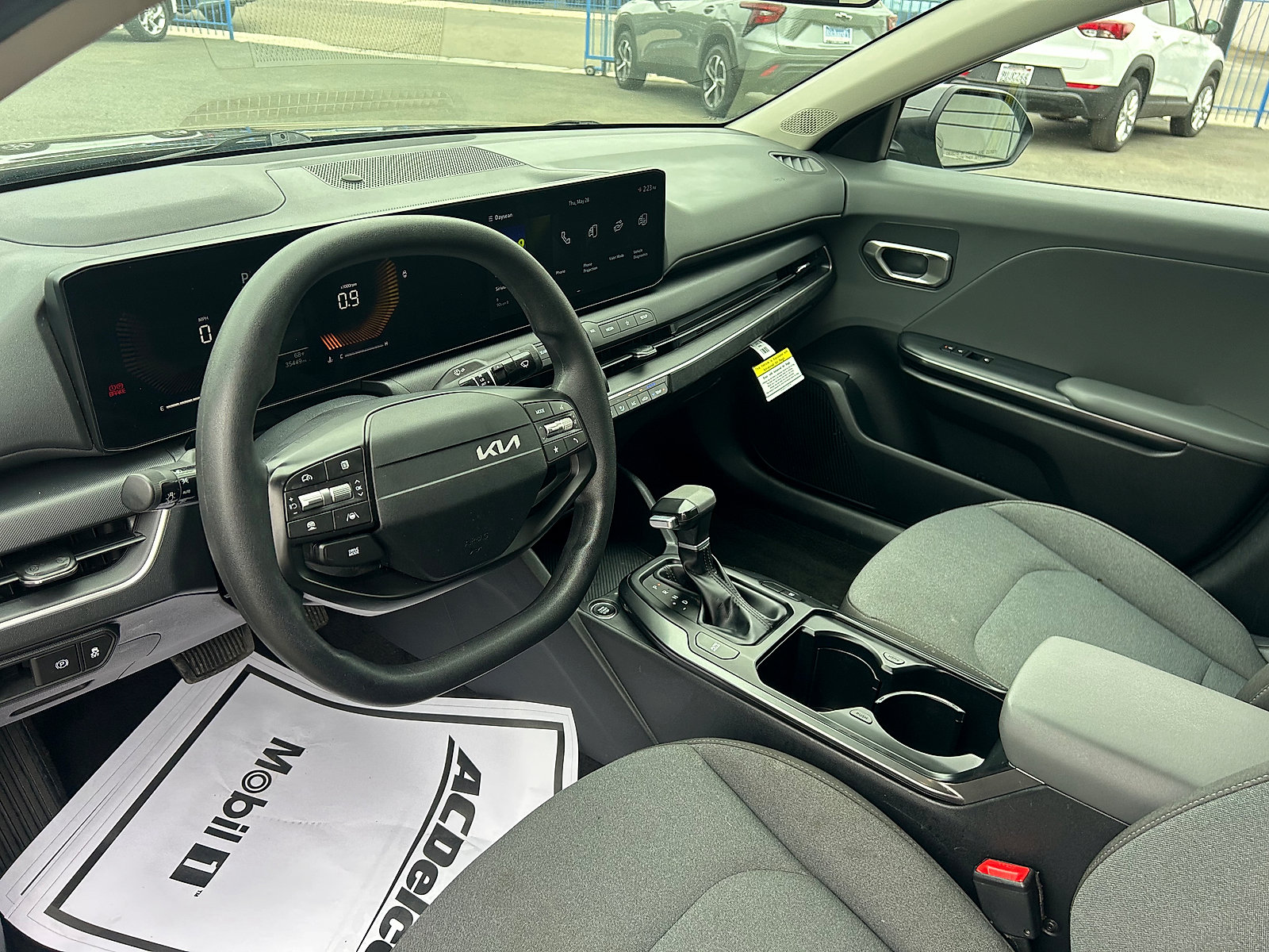 Used 2025 Kia K4 FWD image 9