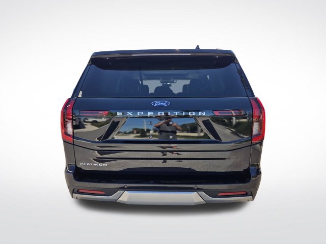 Certified 2025 Ford Expedition Platinum AWD/4WD image 8