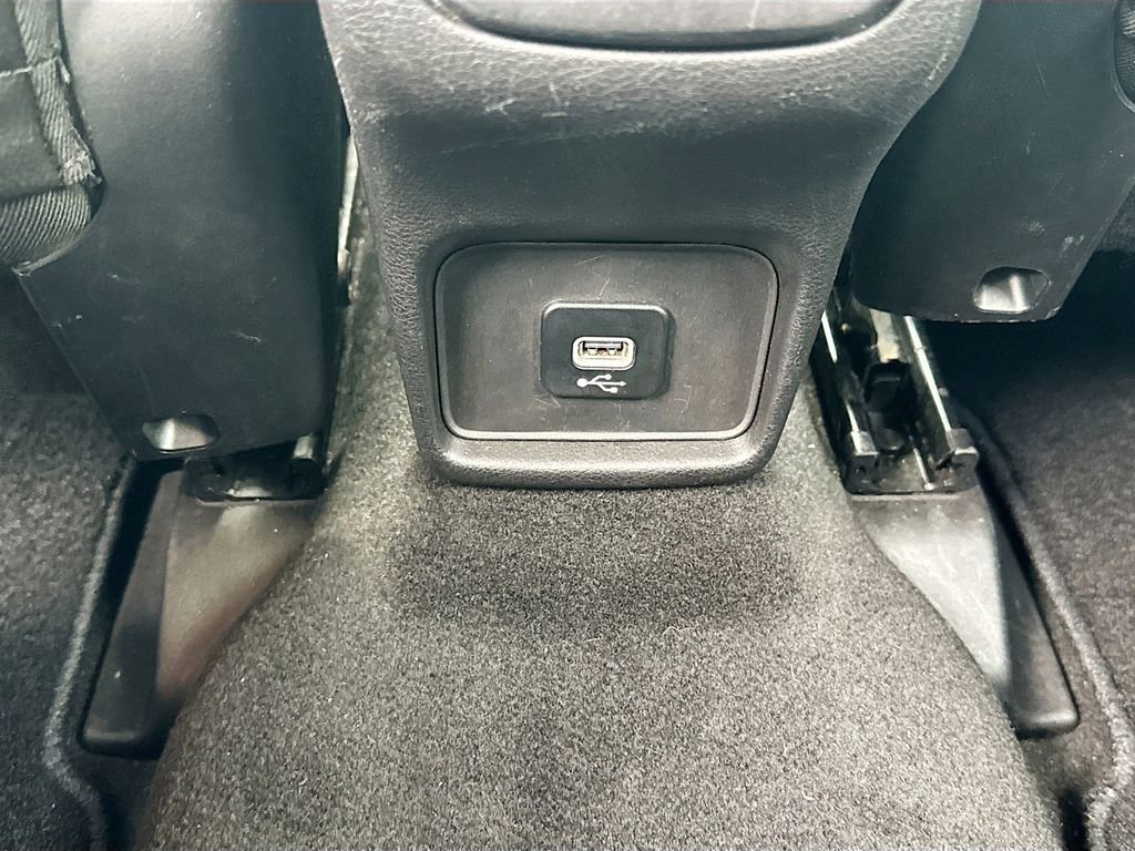 Used 2018 Jeep Compass Latitude AWD/4WD image 23