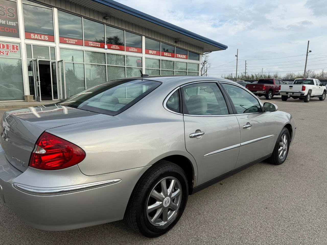 Used 2008 Buick LaCrosse CX FWD image 7
