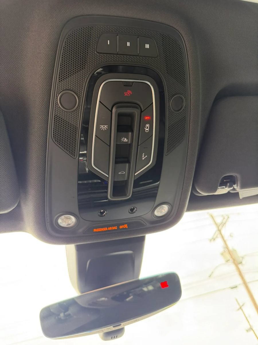 Used 2018 Audi Q7 3.0T Prestige AWD/4WD image 19