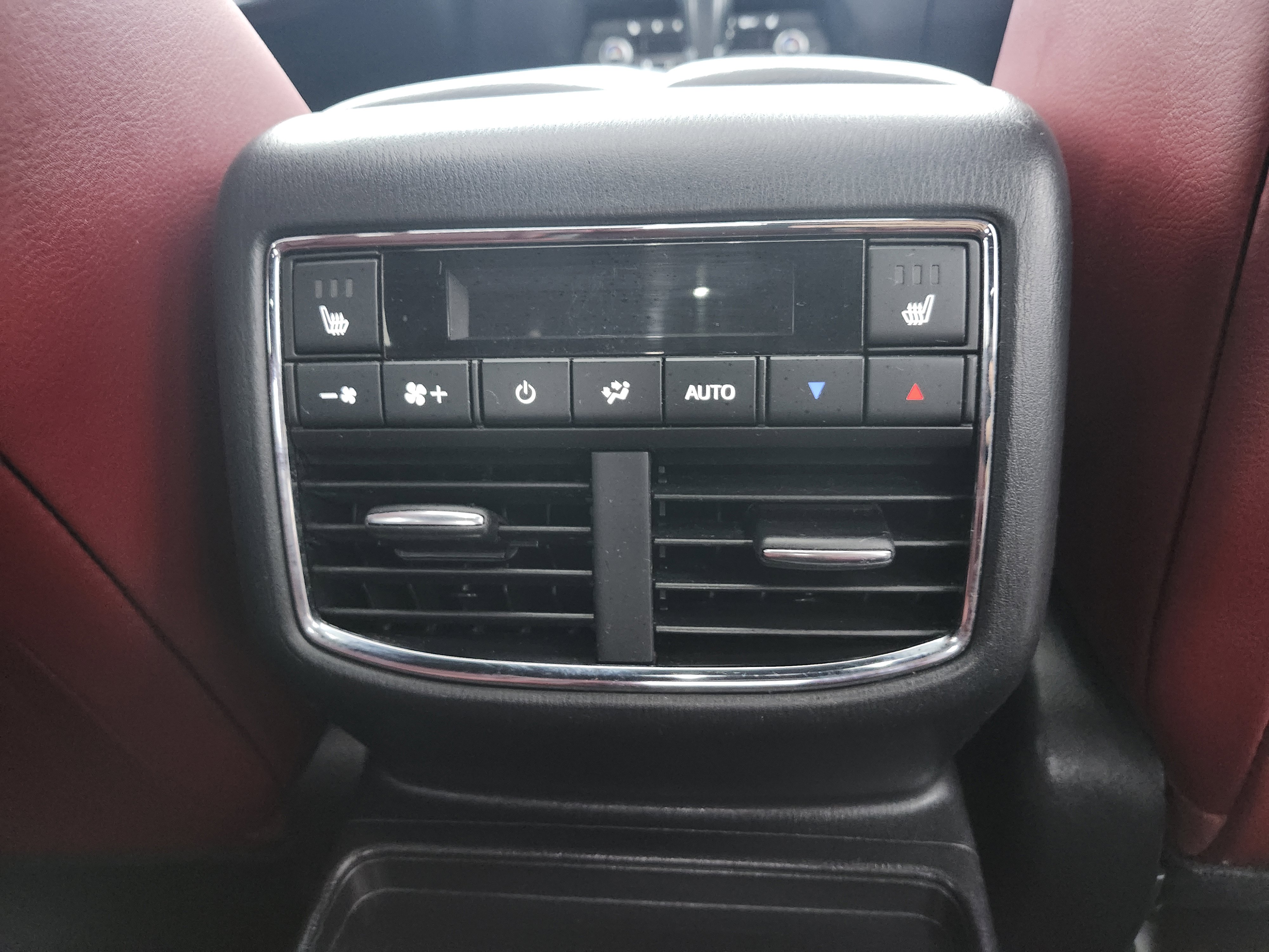 Used 2023 MAZDA CX-9 Carbon Edition image 14