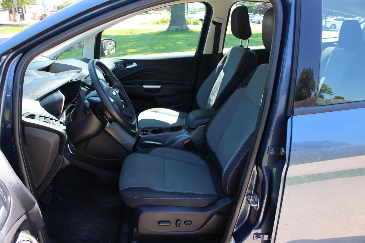 Used 2018 Ford C-MAX SE w/ Cold Weather Package FWD image 13