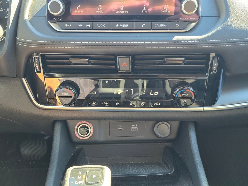 Used 2023 Nissan Rogue SV image 22