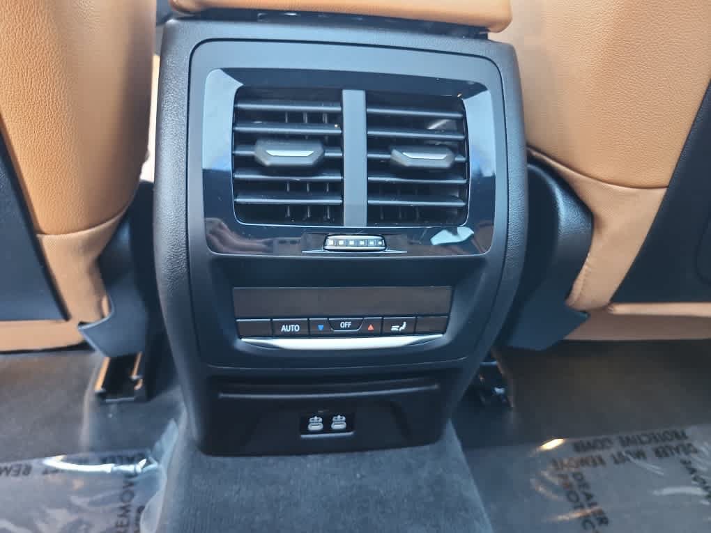 Used 2023 BMW X3 sDrive30i w/ Premium Package RWD image 28