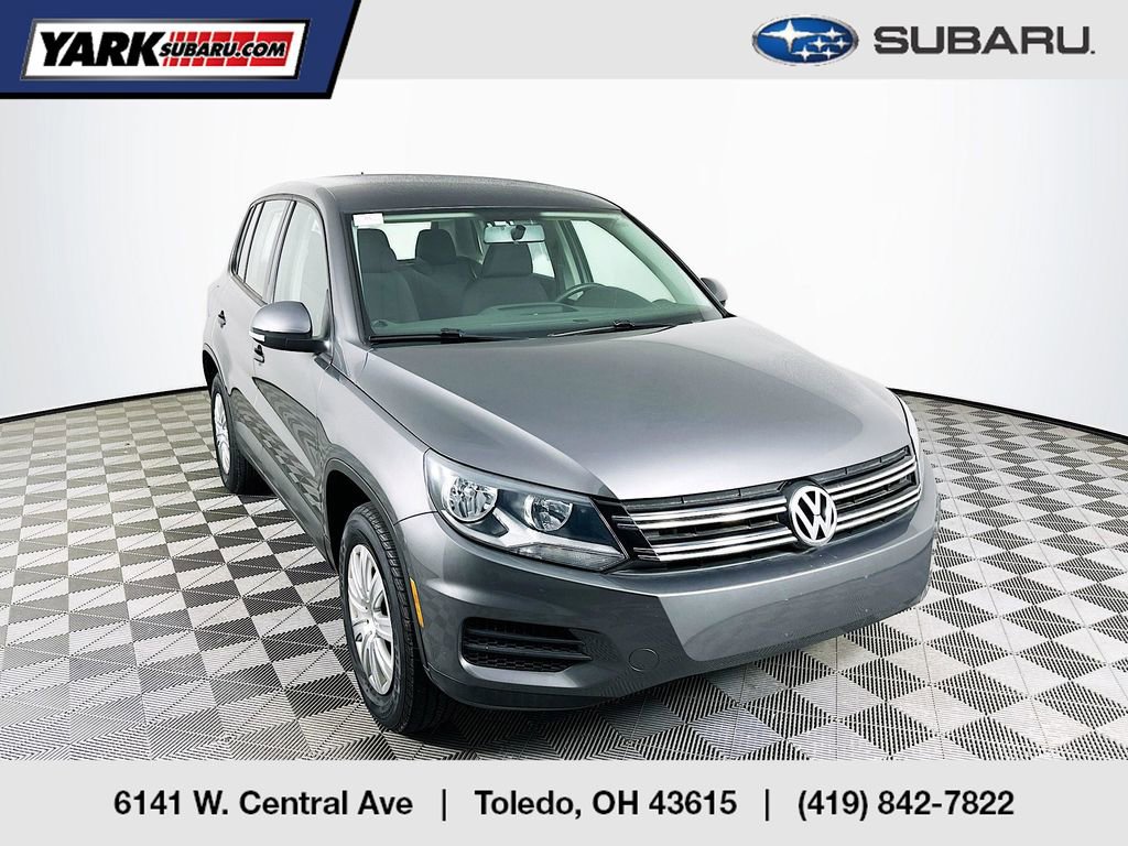 Used 2012 Volkswagen Tiguan S image 1
