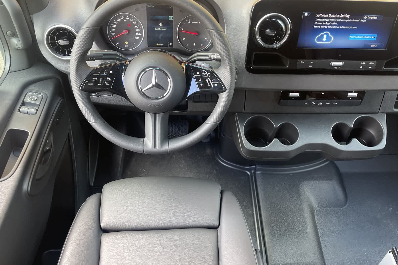 New 2025 Mercedes-Benz Sprinter 2500 image 10