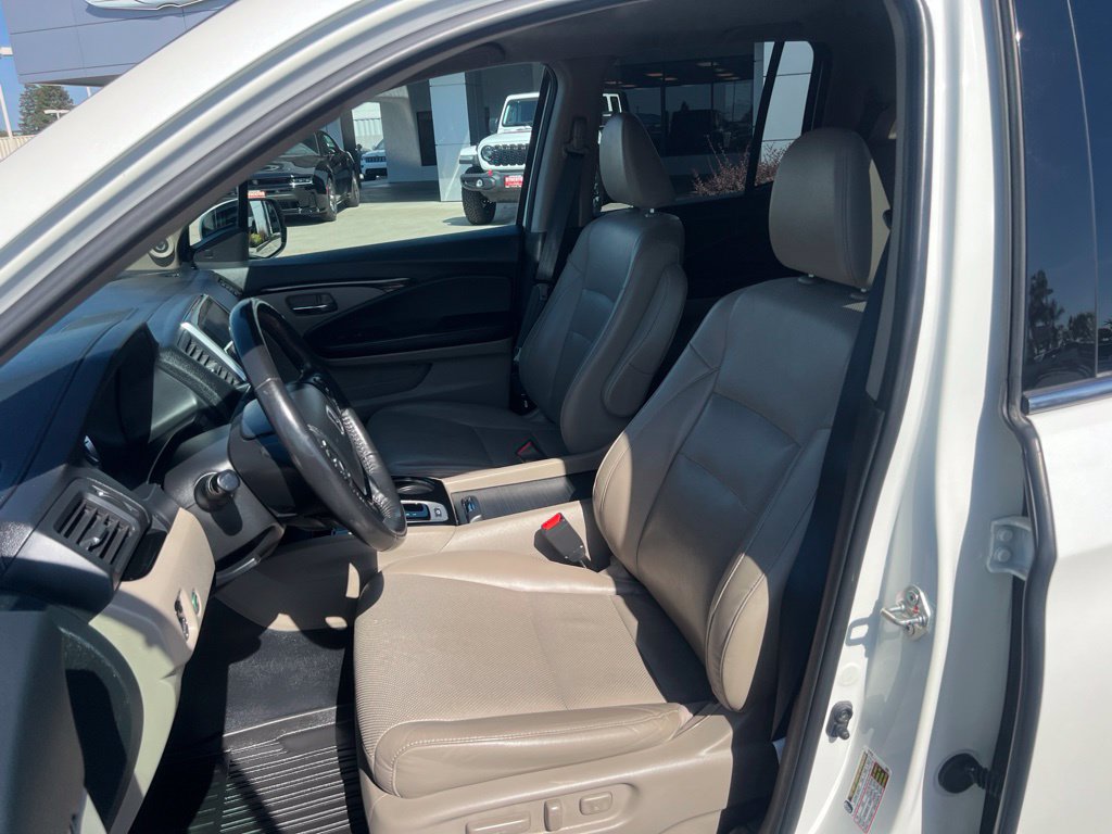 Used 2018 Honda Ridgeline RTL-E image 25
