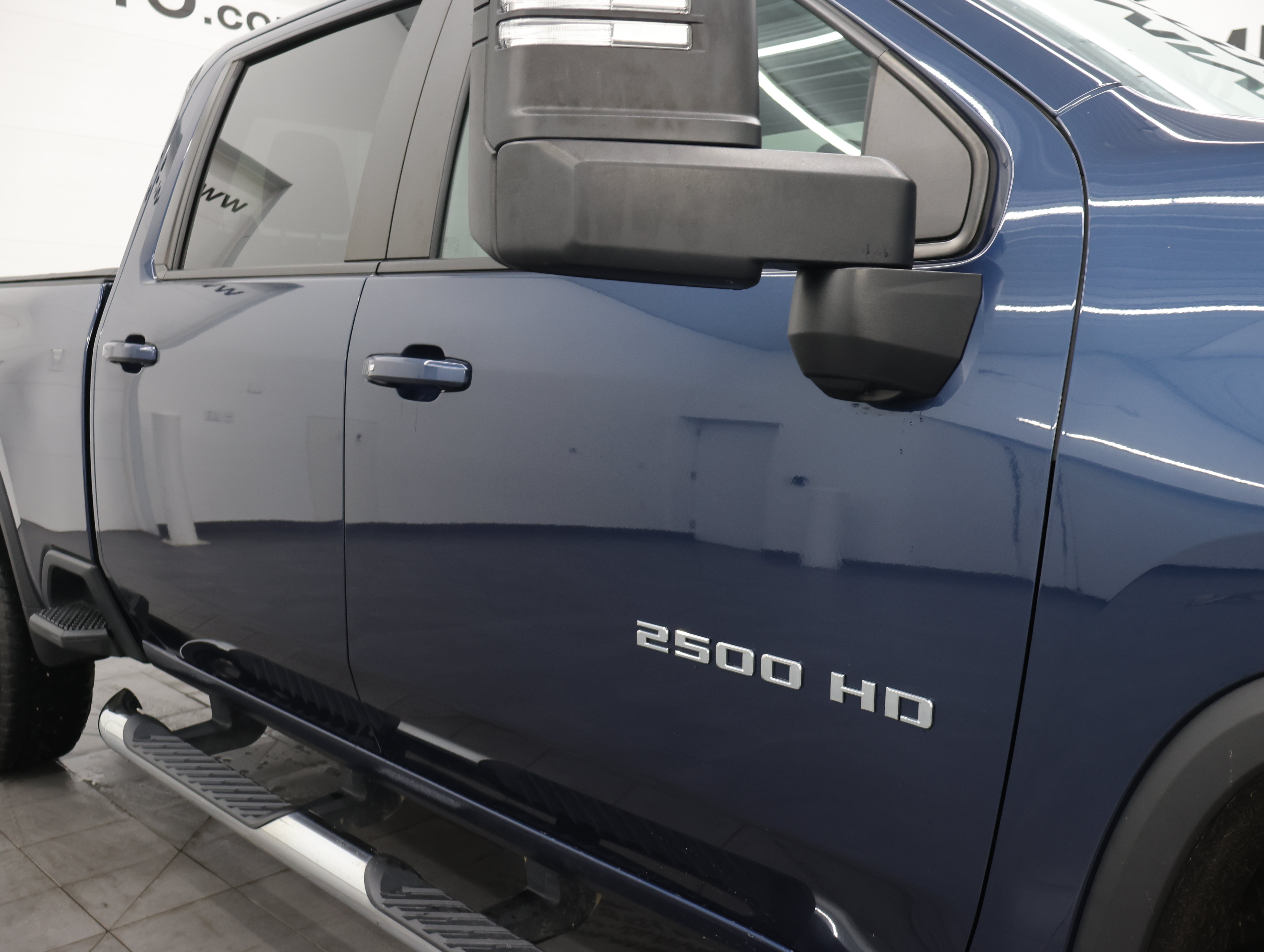 Used 2023 Chevrolet Silverado 2500 LT AWD/4WD image 24