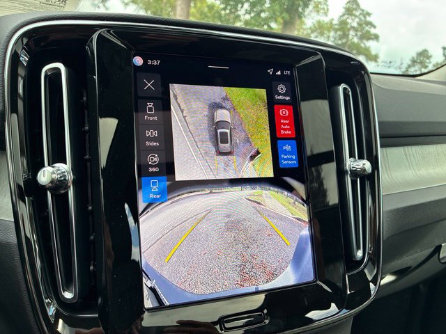 New 2026 Volvo XC40 B5 Plus w/ Protection Package Premier AWD/4WD image 33