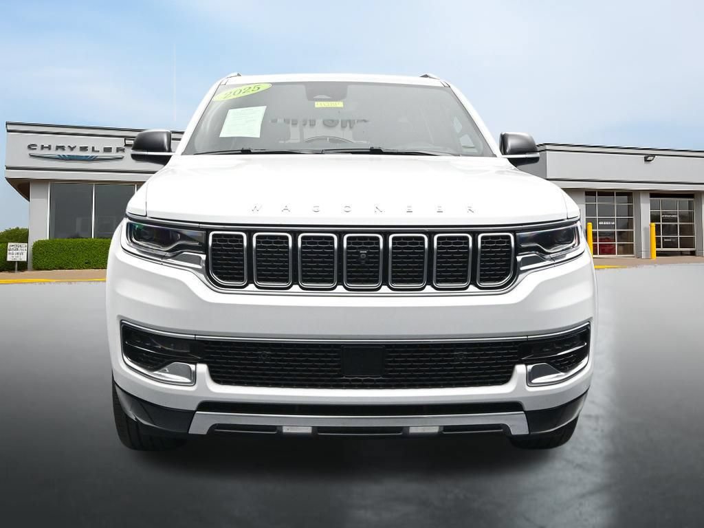 Used 2025 Jeep Wagoneer Series III w/ Premium Group I AWD/4WD image 8