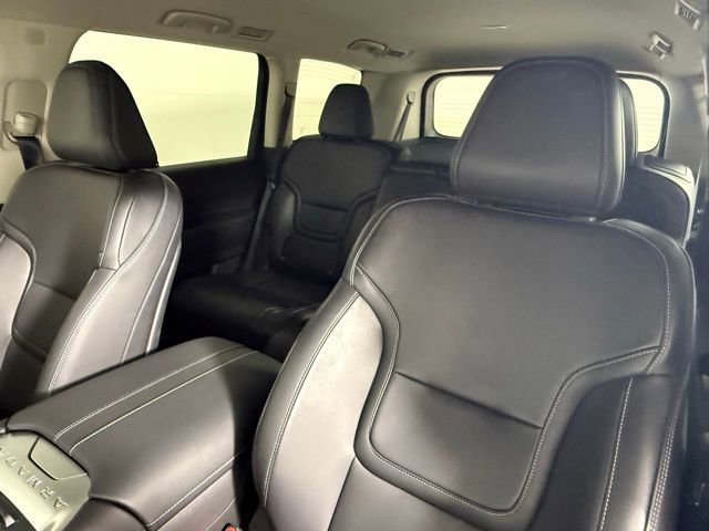 Used 2025 Nissan Armada SV RWD image 32