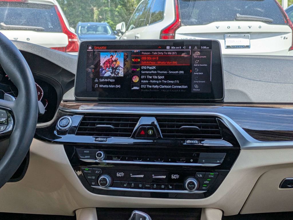 Used 2022 BMW 540i w/ M Sport Package RWD image 19