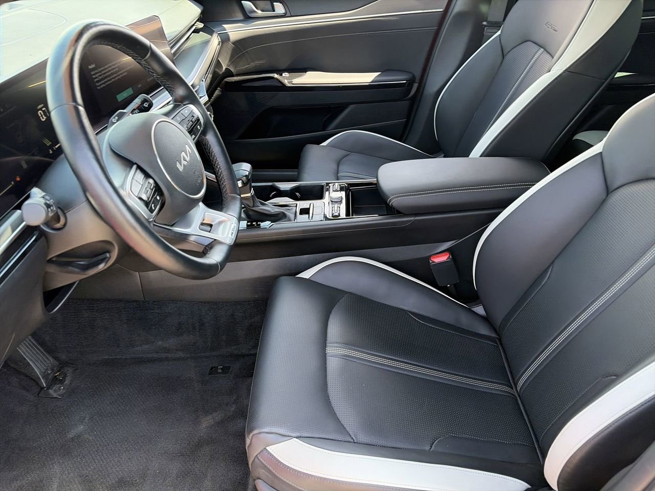 Used 2025 Kia K5 GT-Line AWD/4WD image 18