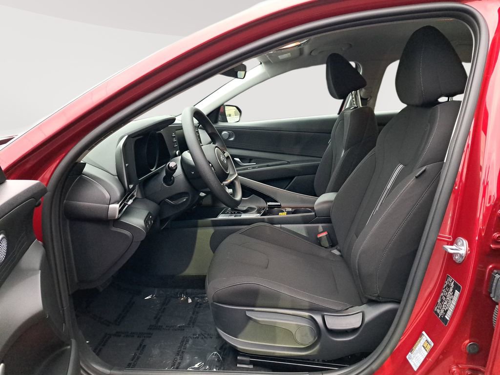 Used 2023 Hyundai Elantra Blue image 12