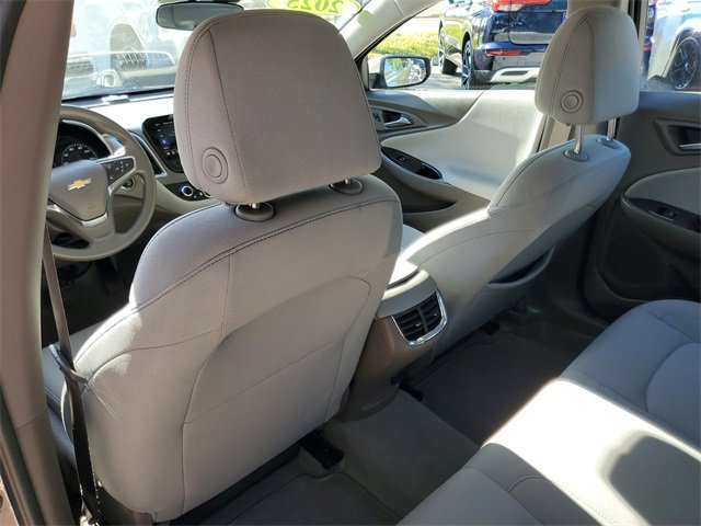 Certified 2025 Chevrolet Malibu LT image 11