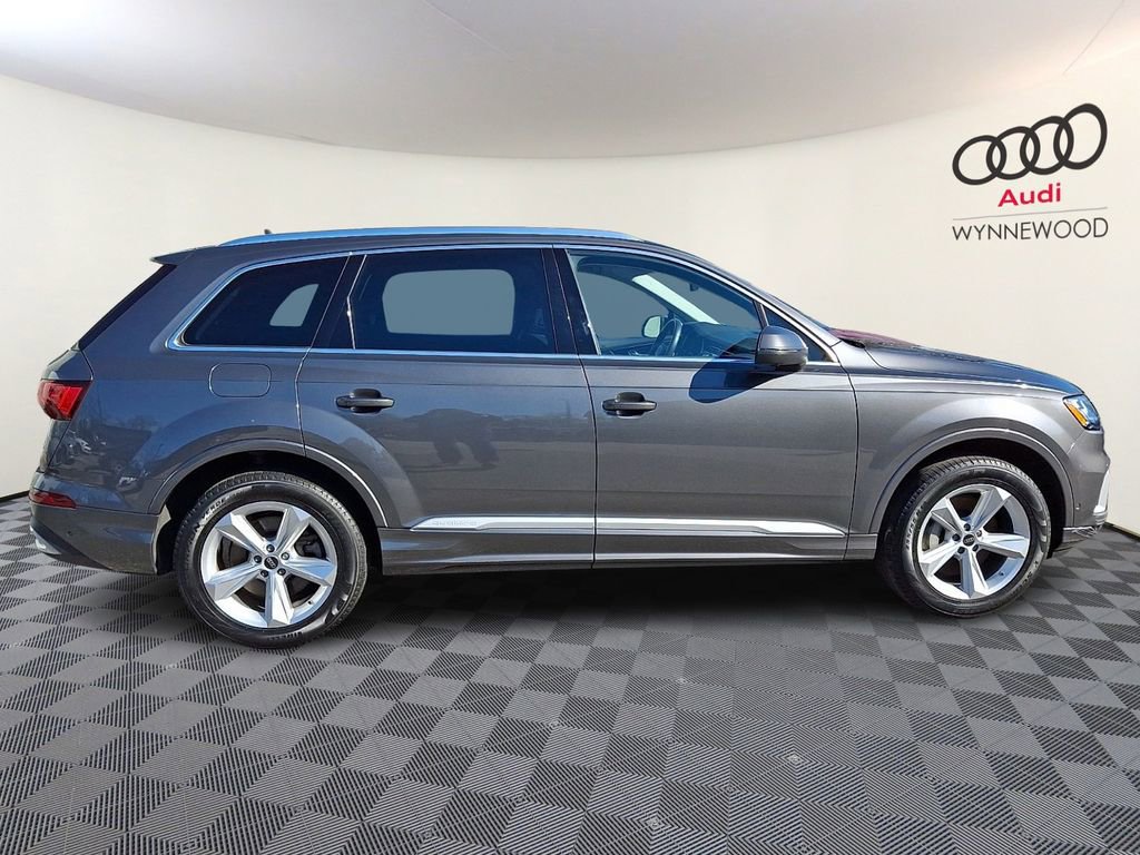 Used 2023 Audi Q7 2.0T Premium w/ Convenience Package AWD/4WD image 7