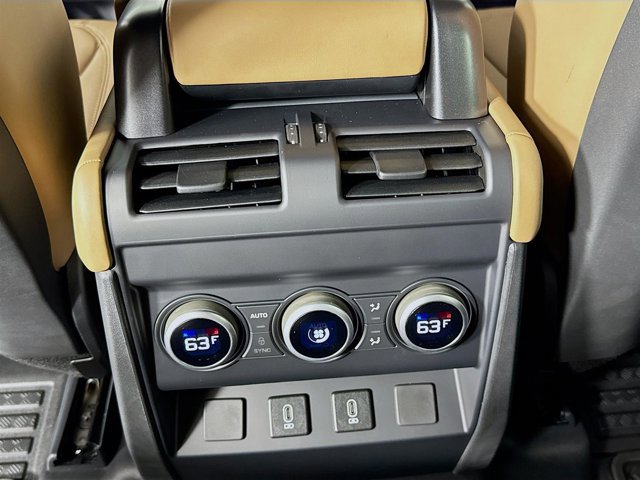 New 2026 Land Rover Defender 110 S image 27
