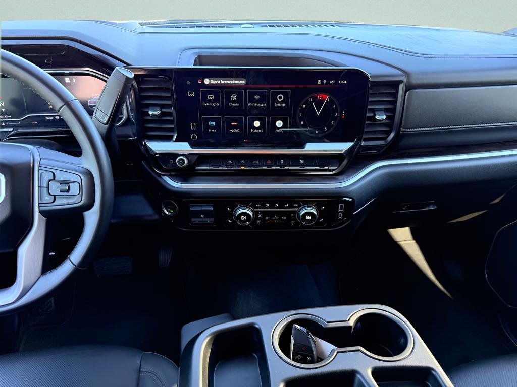 Used 2025 GMC Sierra 1500 SLT image 19