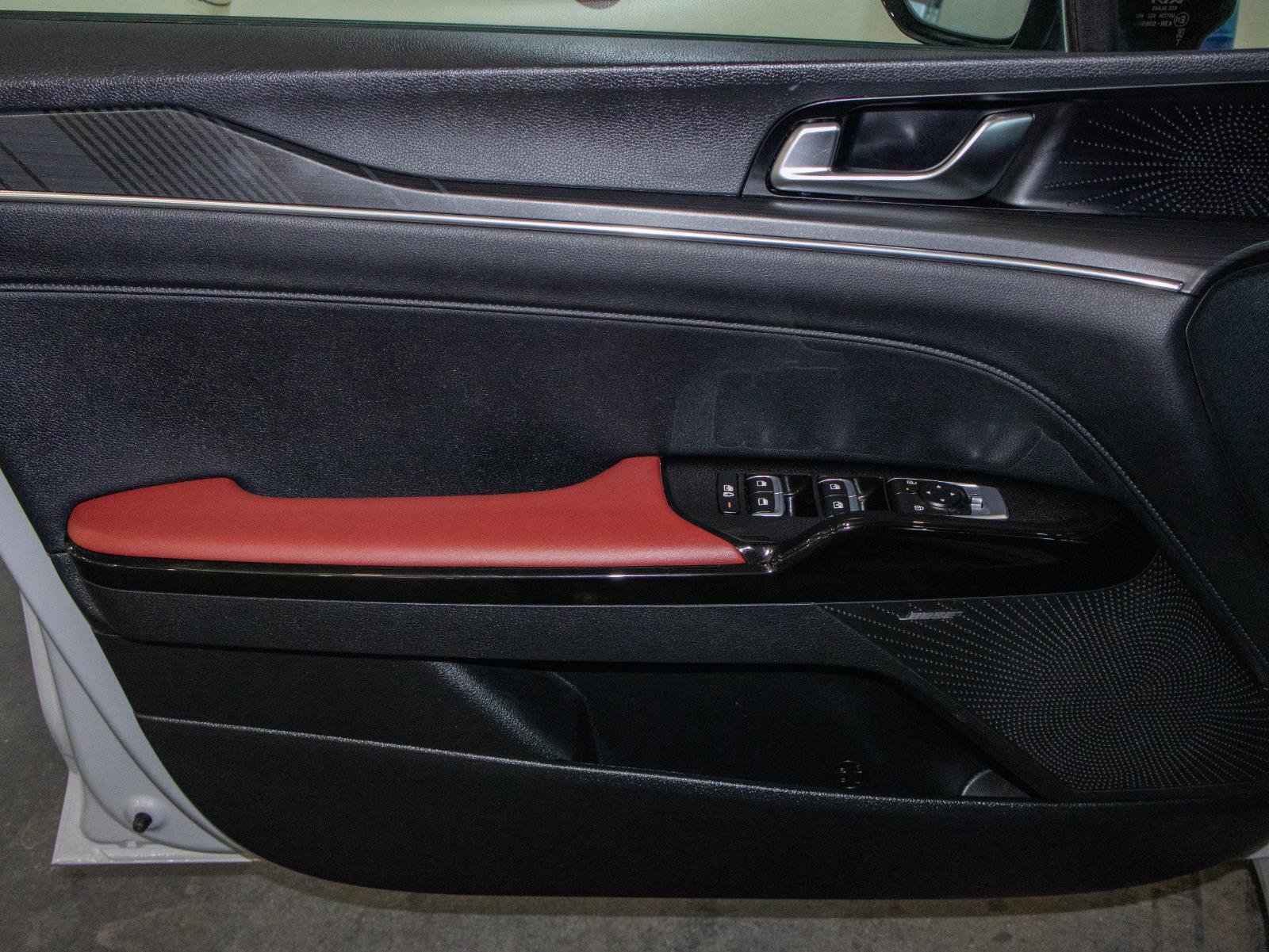 Used 2025 Kia K5 GT-Line w/ GT-Line Premium Package image 11