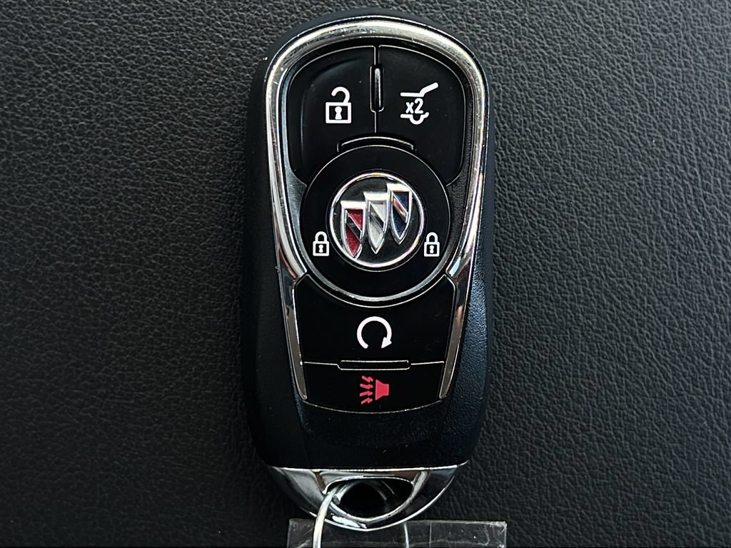 Used 2020 Buick Enclave Avenir w/ Avenir Technology Package AWD/4WD image 29